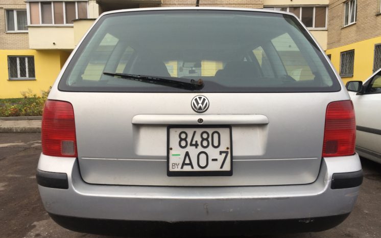 Volkswagen Passat B5 1998 полный