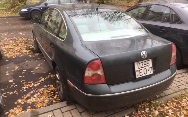 Volkswagen Passat B5 2004 полный