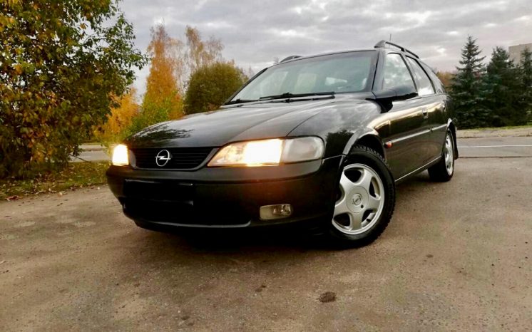 Opel Vectra 1997 полный