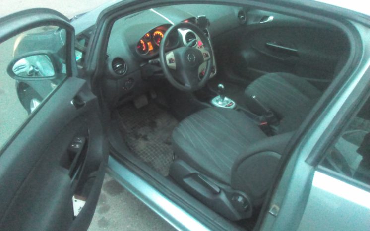 Opel Corsa 2008 полный