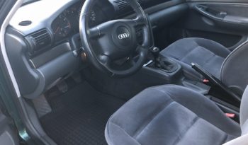 Audi A4 1997 полный