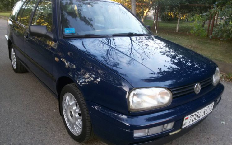 Volkswagen Golf 3 1996 полный