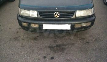 Volkswagen Passat B4 1996 полный