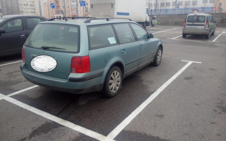 Volkswagen Passat B4 1998 полный