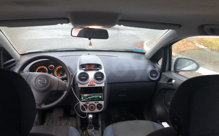 Opel Corsa 2008 полный