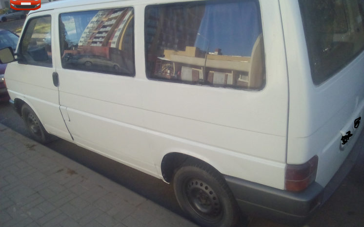 Volkswagen T4 1993 полный