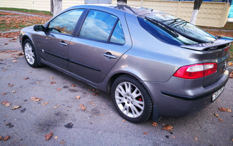 Renault Laguna 2003 полный