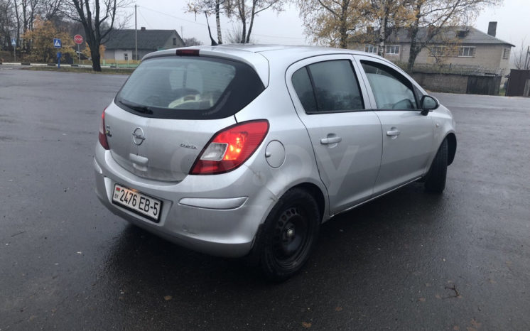 Opel Corsa 2008 полный