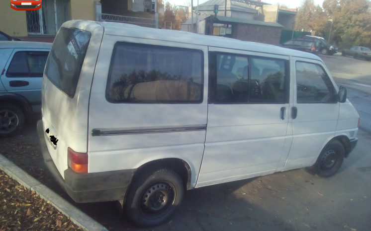 Volkswagen T4 1993 полный