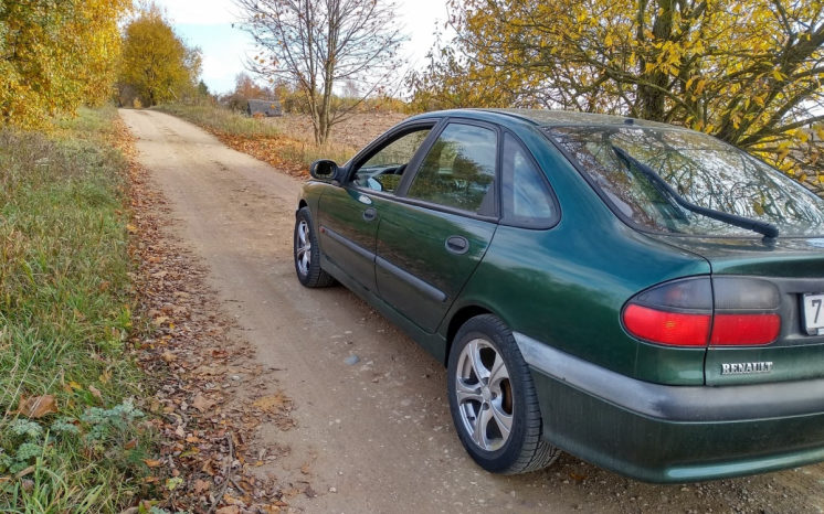 Renault Laguna 1997 полный