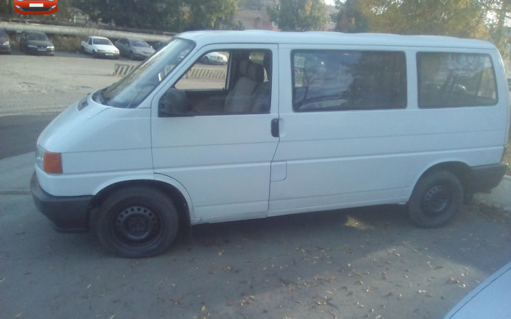 Volkswagen T4 1993 полный