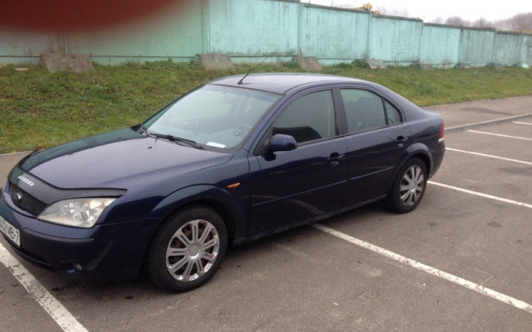 Ford Mondeo 2001 полный