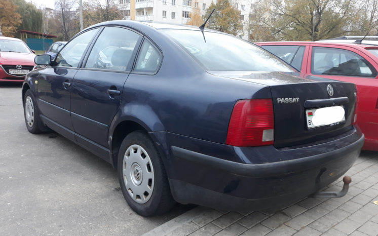 Volkswagen Passat B5 1998 полный