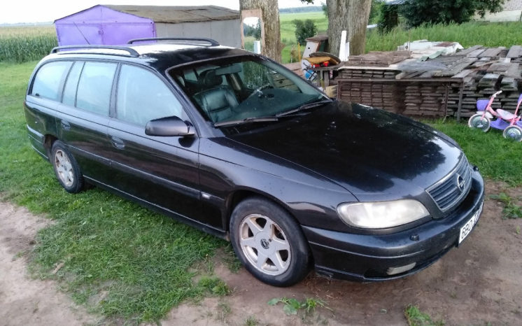 Opel Omega 2000 полный