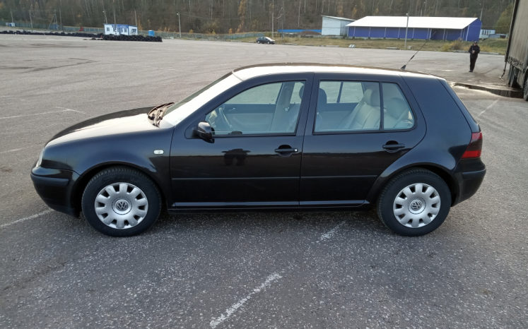 Volkswagen Golf 4 2002 полный