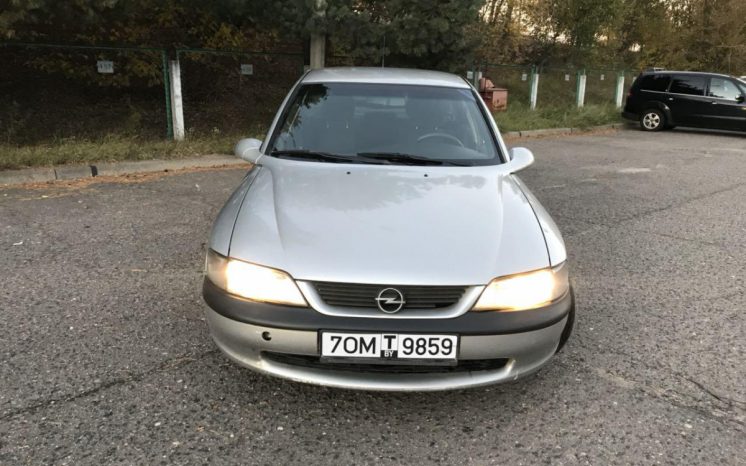 Opel Vectra 1999 полный