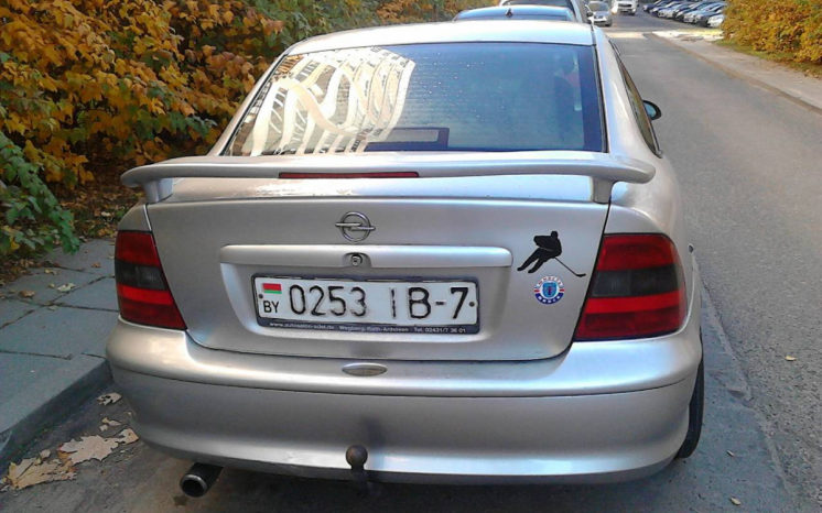 Opel Vectra 1998 полный