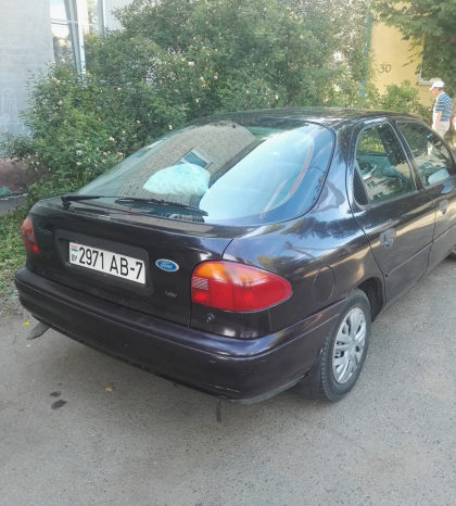 Ford Mondeo 1995 полный