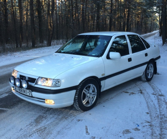 Opel Vectra 1994 полный