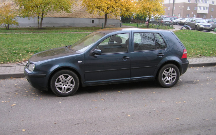 Volkswagen Golf 4 2002 полный