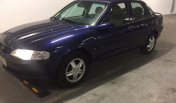 Opel Vectra 1997 полный