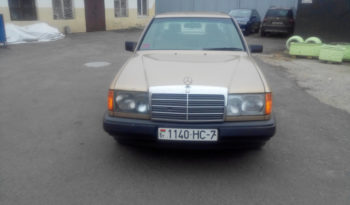 Mercedes E Класс 1988 полный