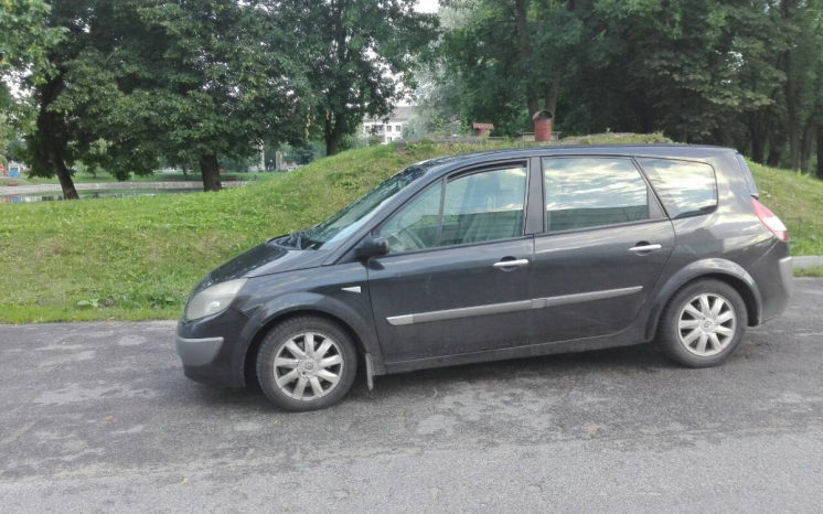 Renault Grand Scenic 2004 полный