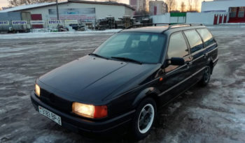 Volkswagen Passat B3 1992 полный